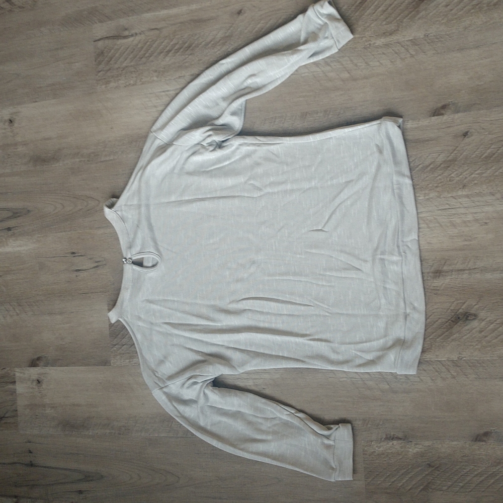 Sweatshirt - Picture 3 of 4